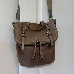 Leather crossbody bag